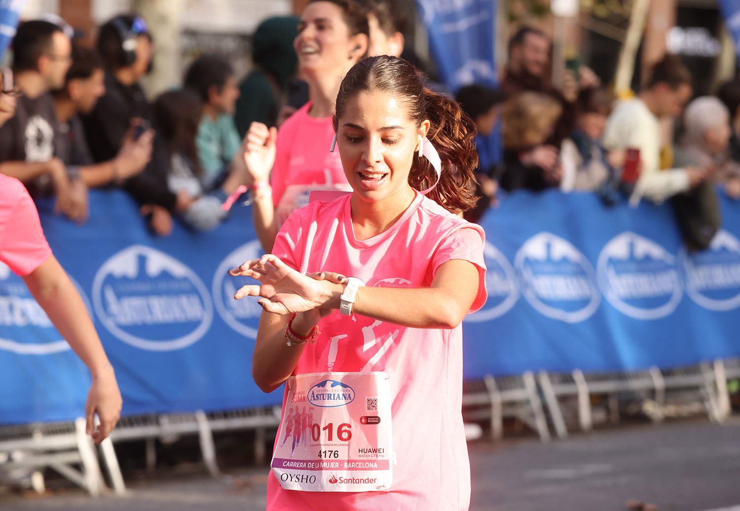 Las mejores fotos de la llegada de la Carrera de la Mujer de Barcelona 2025.3E5A1470