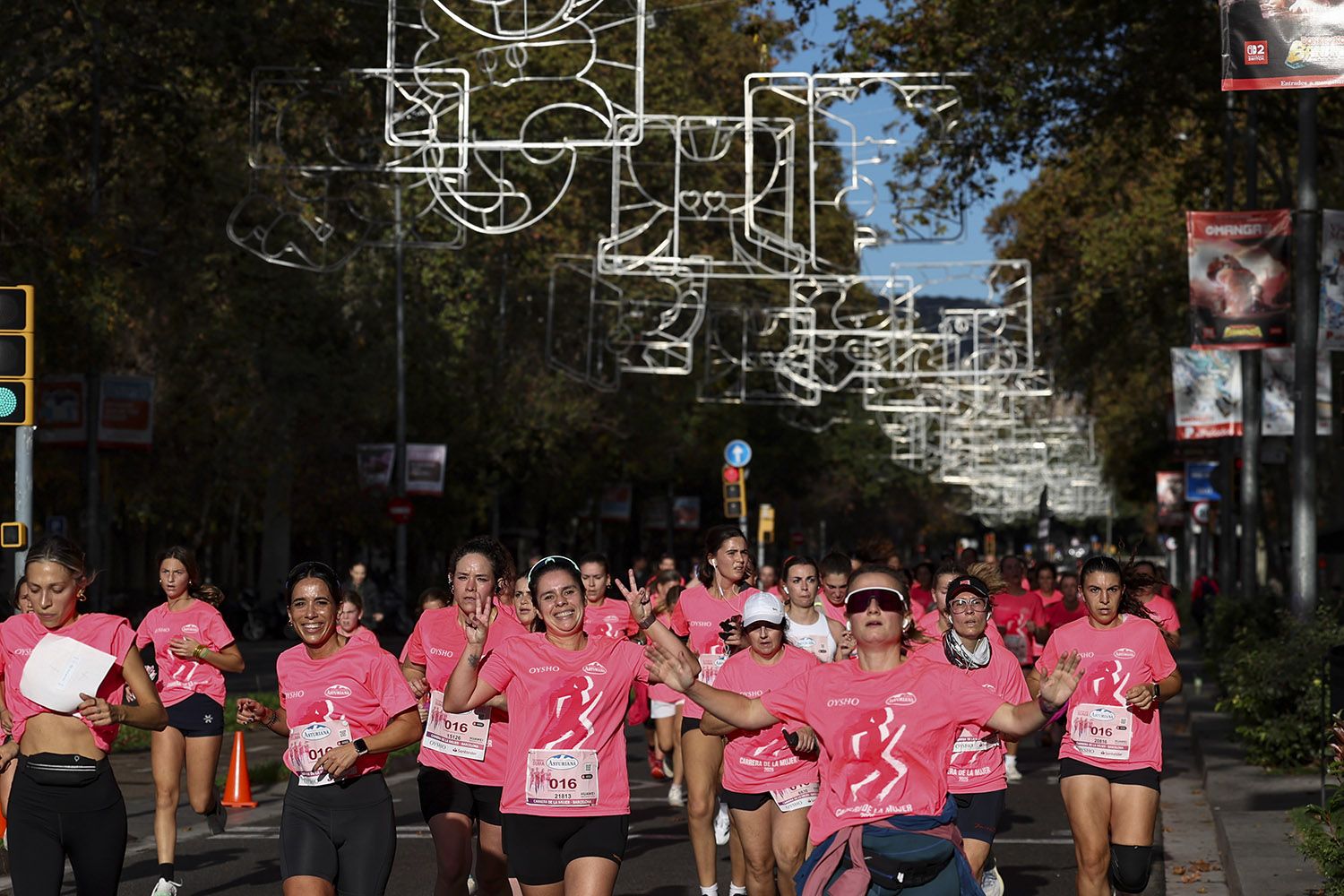 Las mejores fotos del recorrido de la Carrera de la Mujer de Barcelona 2025.JL019388
