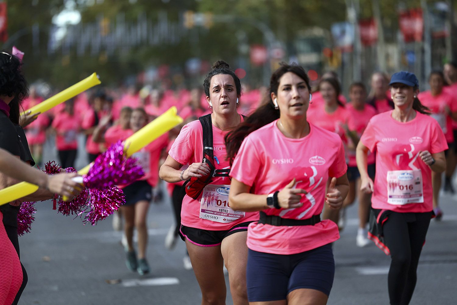 Las mejores fotos del recorrido de la Carrera de la Mujer de Barcelona 2025.JL018984