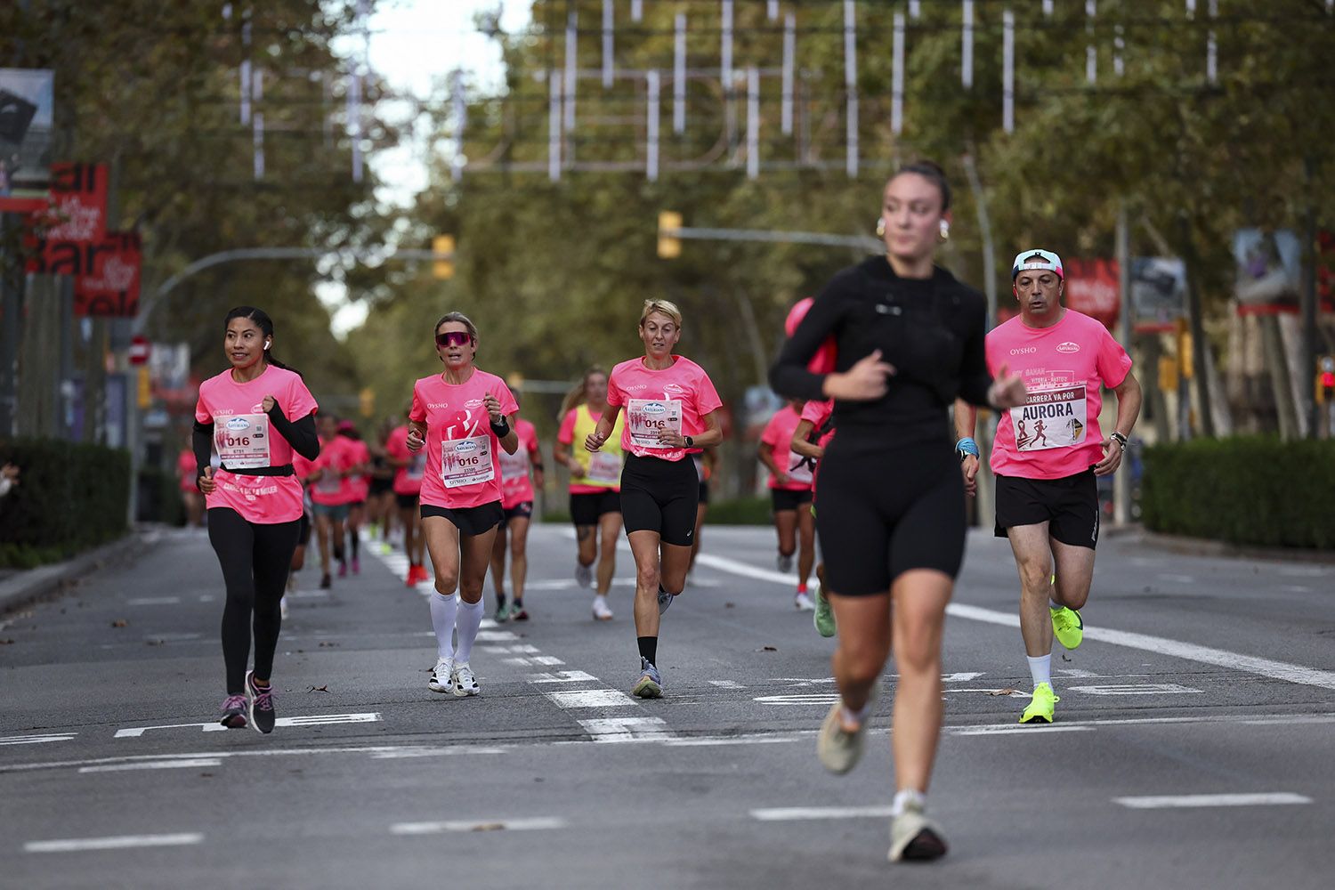 Las mejores fotos del recorrido de la Carrera de la Mujer de Barcelona 2025.JL018912