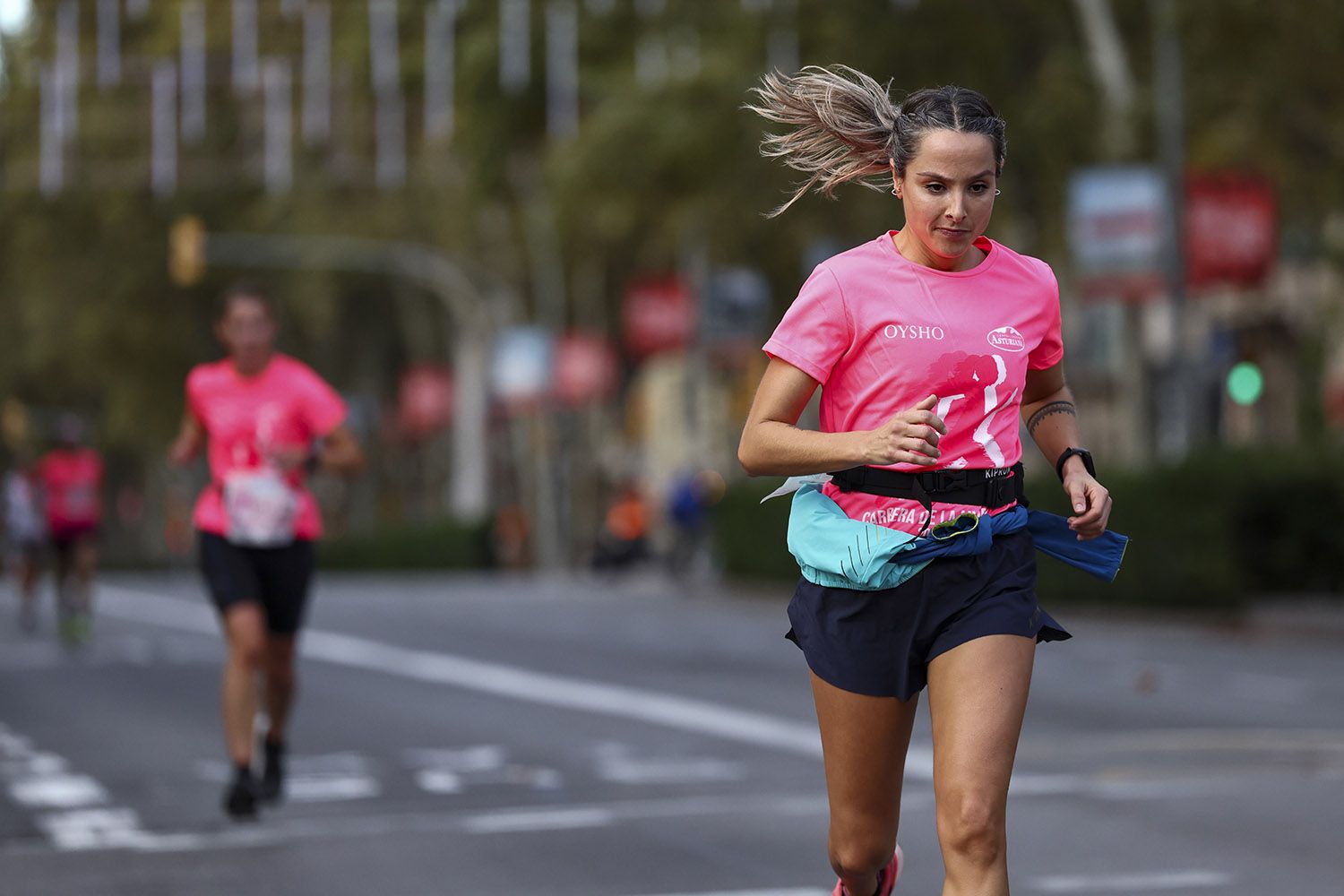 Las mejores fotos del recorrido de la Carrera de la Mujer de Barcelona 2025.JL018869