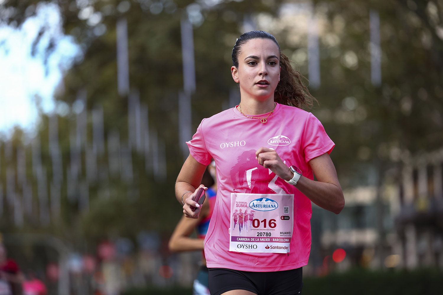 Las mejores fotos del recorrido de la Carrera de la Mujer de Barcelona 2025.JL018788