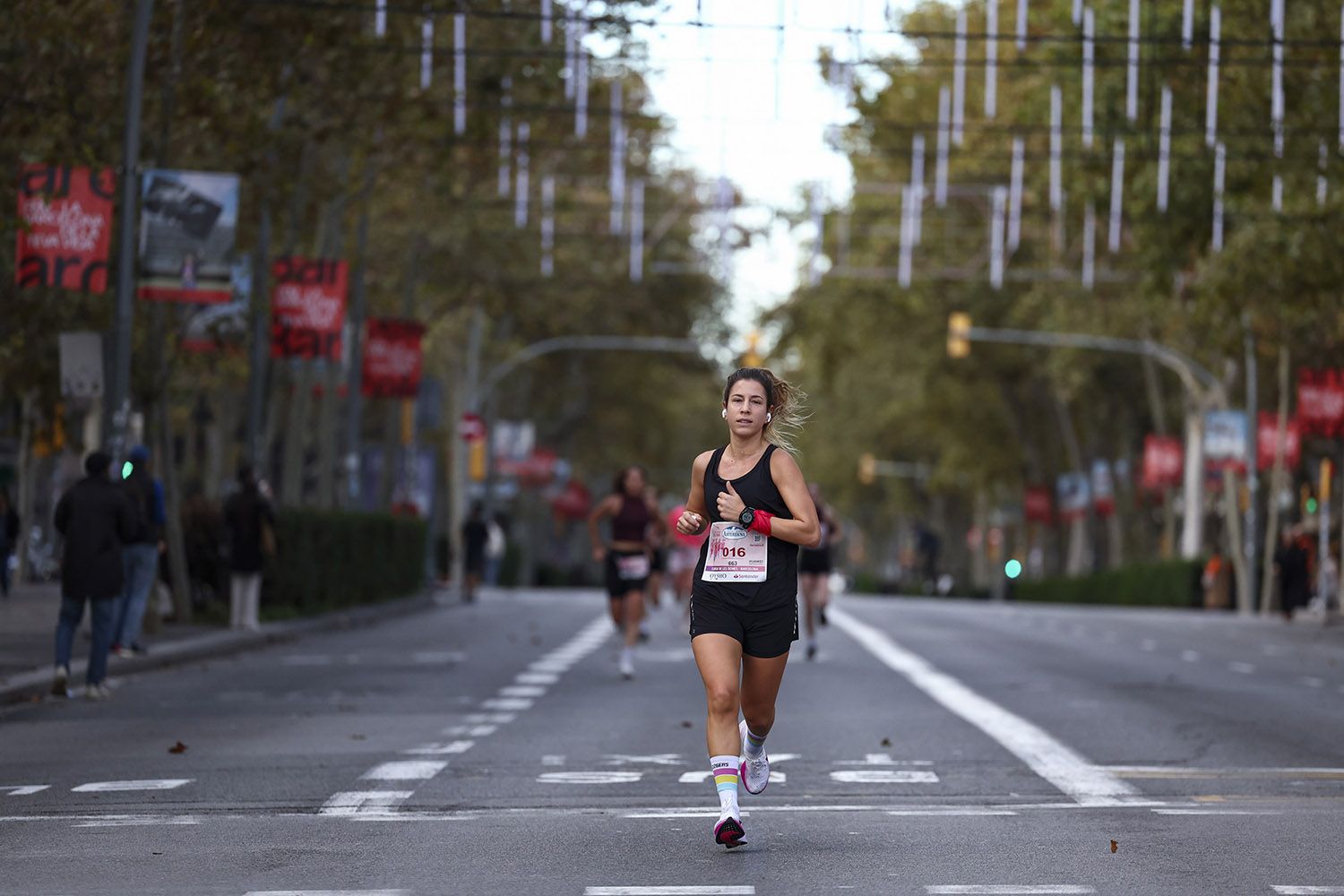 Las mejores fotos del recorrido de la Carrera de la Mujer de Barcelona 2025.JL018721