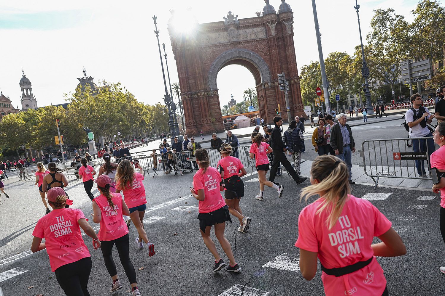 Las mejores fotos del recorrido de la Carrera de la Mujer de Barcelona 2025.JL015940