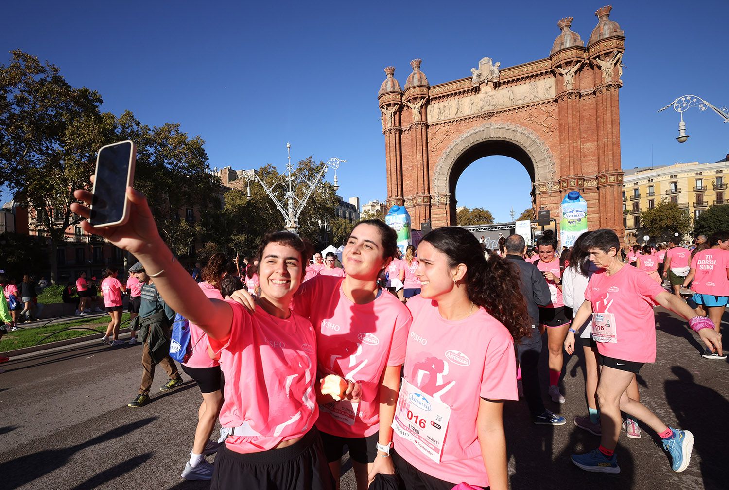 Las mejores fotos de las actividades post meta de la Carrera de la Mujer de Barcelona 2025.3E5A1657
