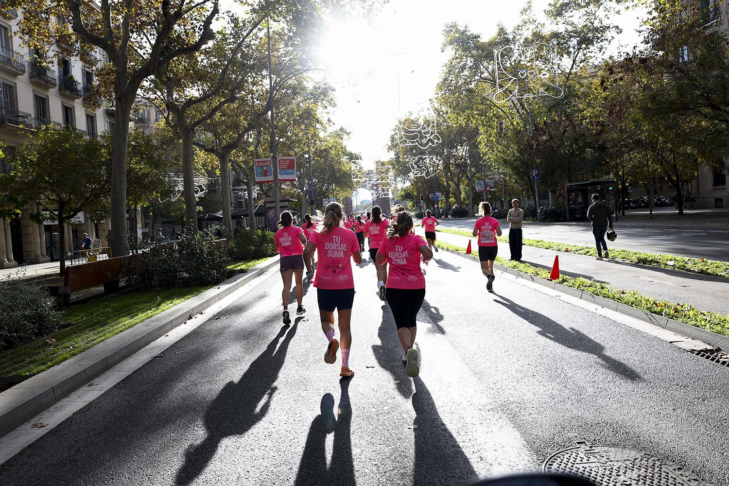 Las mejores fotos del recorrido de la Carrera de la Mujer de Barcelona 2025.JL015838