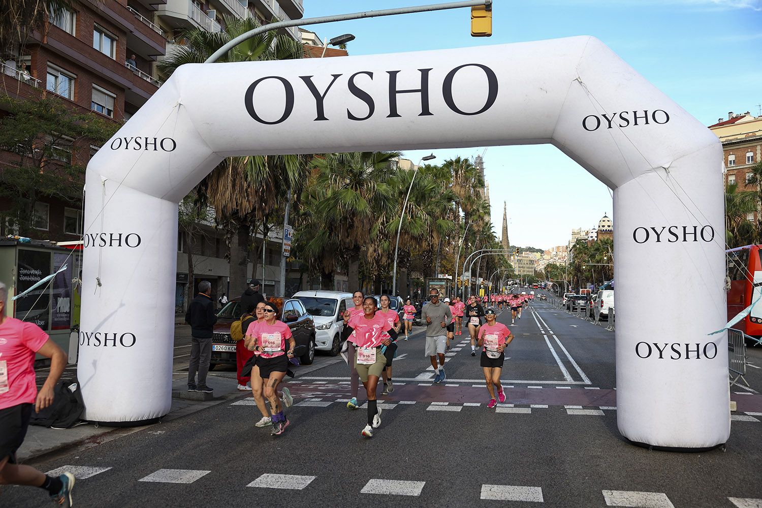 Las mejores fotos del recorrido de la Carrera de la Mujer de Barcelona 2025.JL015822