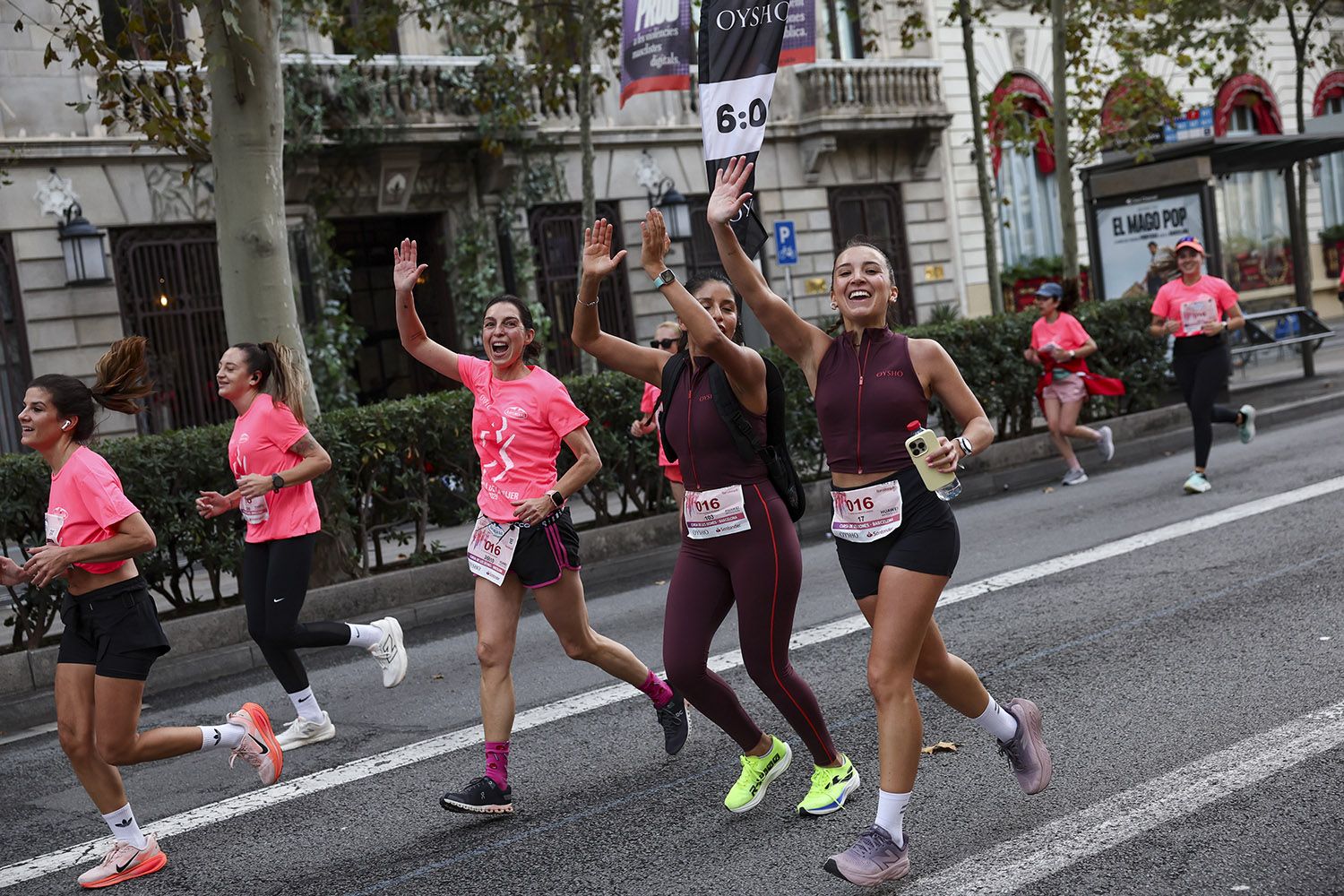 Las mejores fotos del recorrido de la Carrera de la Mujer de Barcelona 2025.JL015607