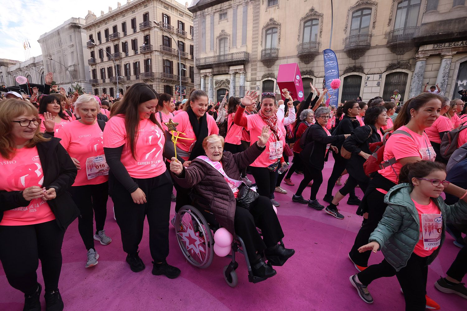 Las mejores fotos del recorrido de la Carrera de la Mujer de Barcelona 2025.3E5A1189