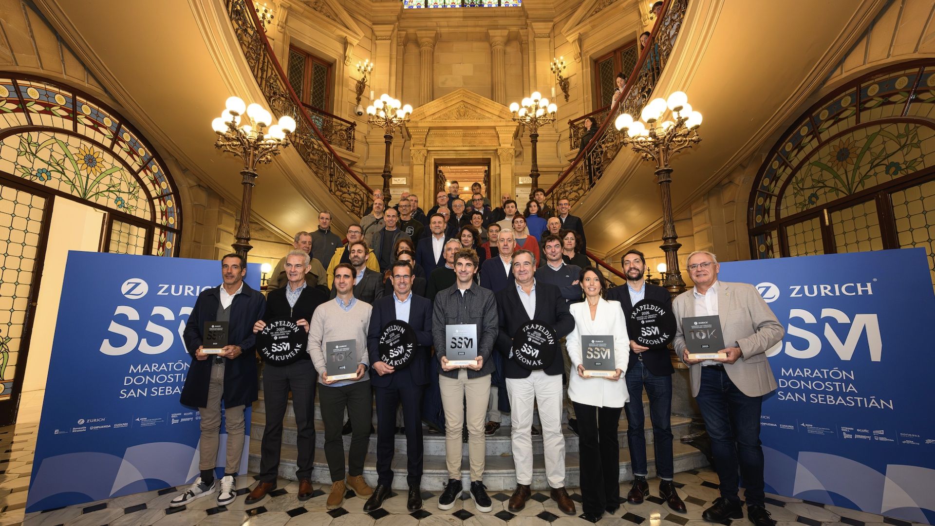 Imagen de la presentación del Zurich Maratón Internacional de Donostia San Sebastián 2026.