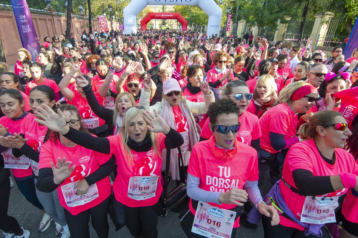 Las mejores fotos de la Carrera de la Mujer de Sevilla 2025. 005