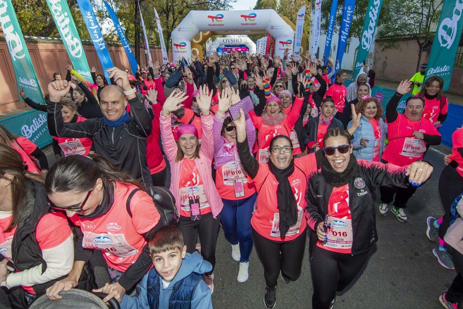 Las mejores fotos de la Carrera de la Mujer de Sevilla 2025. 102