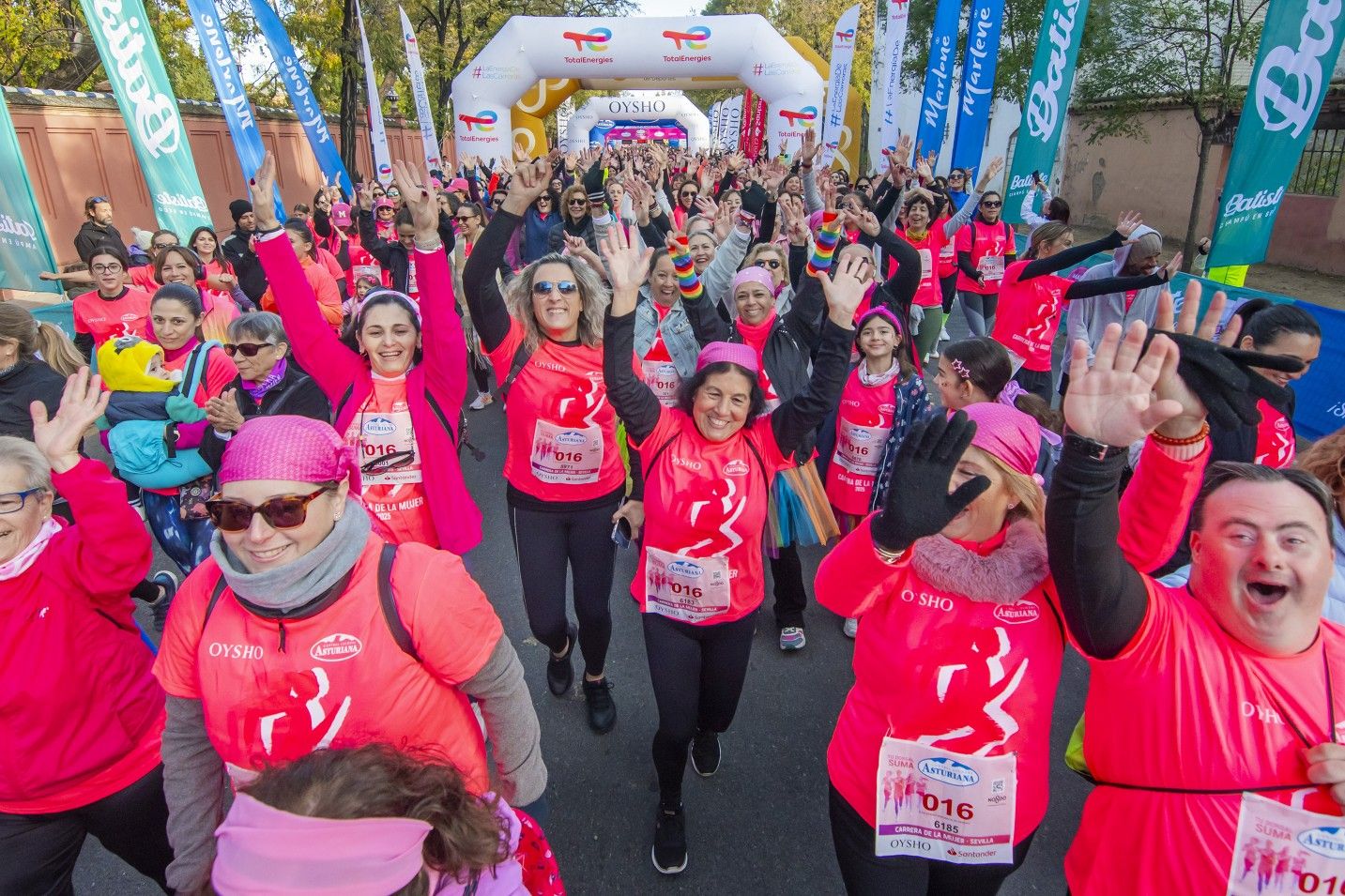 Las mejores fotos de la Carrera de la Mujer de Sevilla 2025. 103