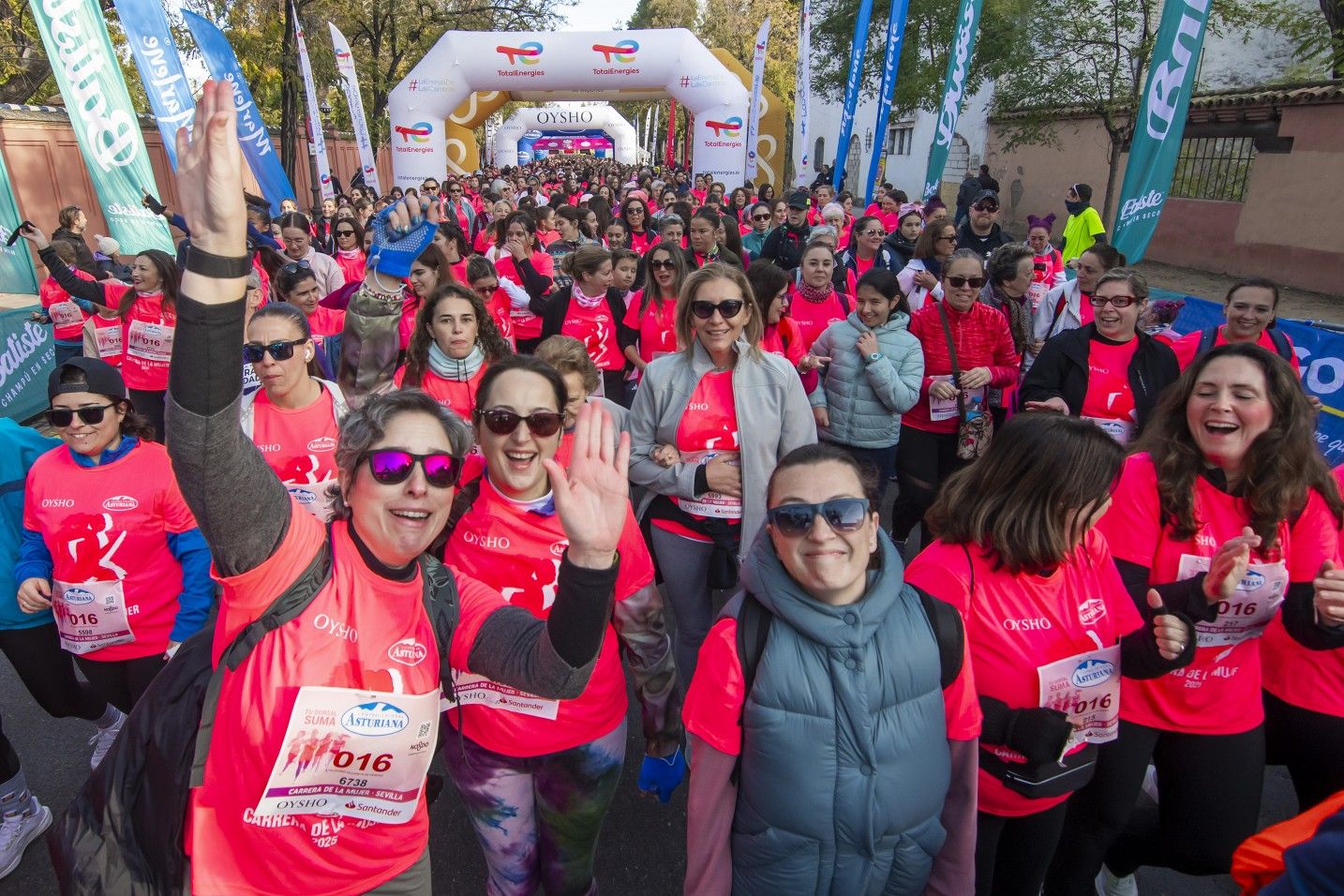 Las mejores fotos de la Carrera de la Mujer de Sevilla 2025. 117
