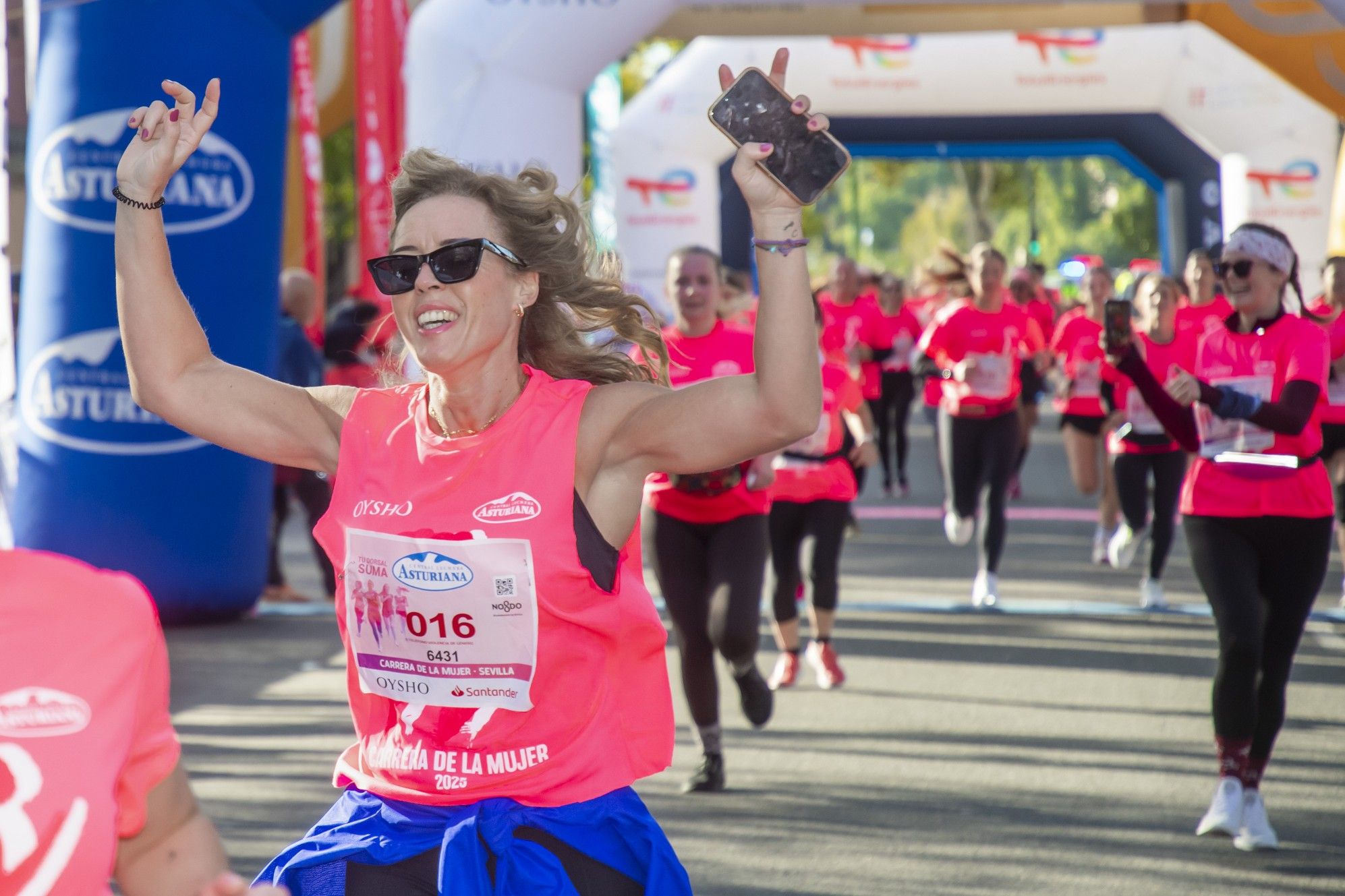 Las mejores fotos de la Carrera de la Mujer de Sevilla 2025. 304