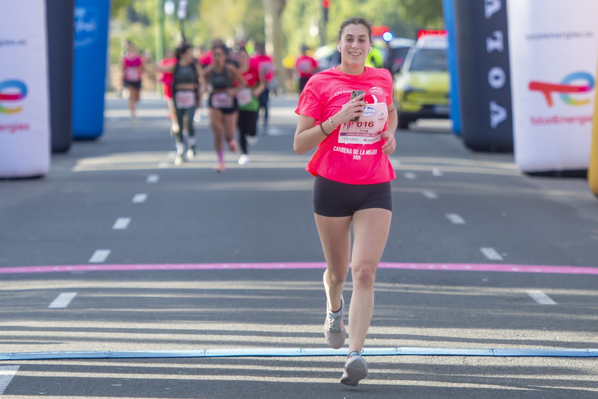 Las mejores fotos de la Carrera de la Mujer de Sevilla 2025. 219