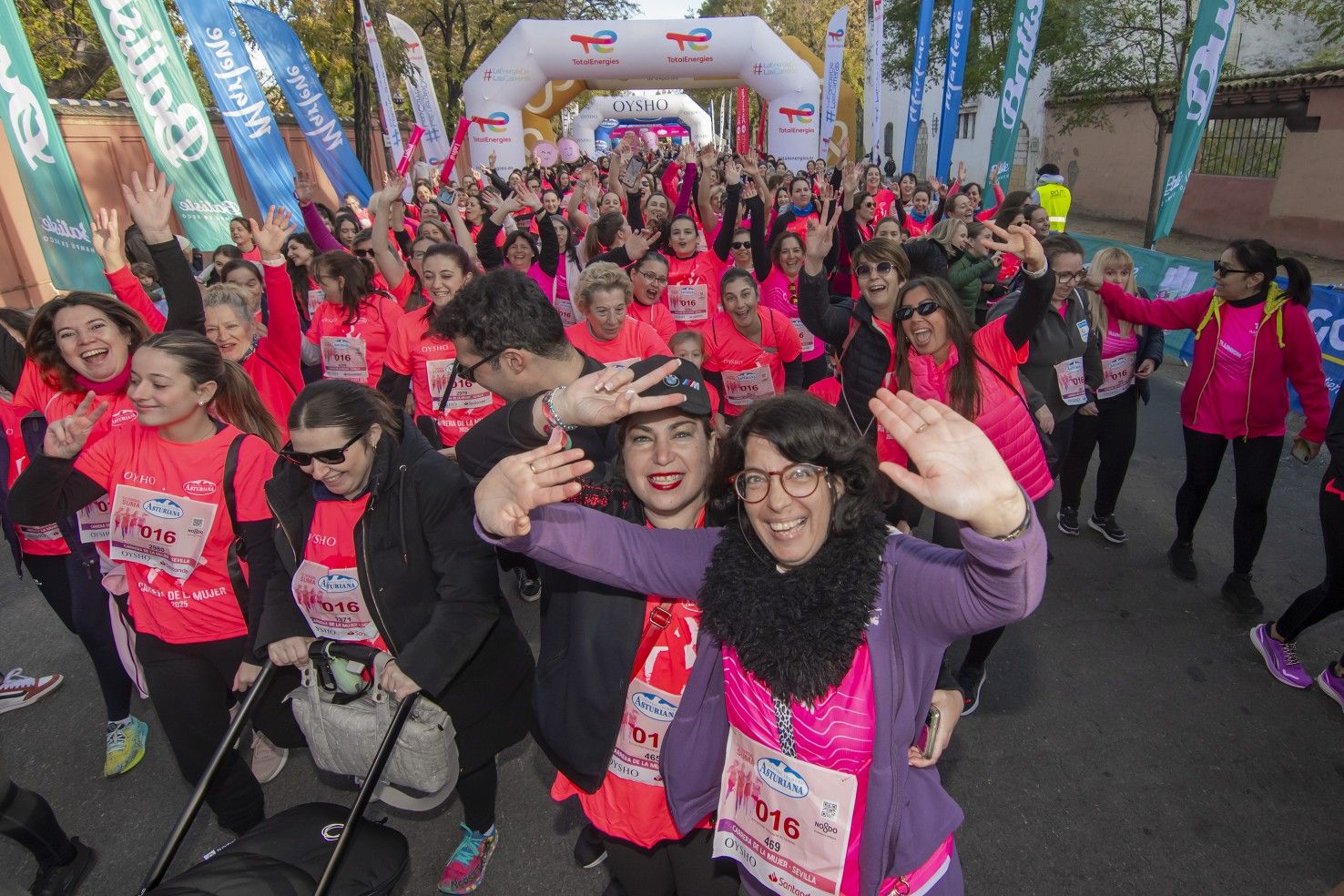 Las mejores fotos de la Carrera de la Mujer de Sevilla 2025. 128