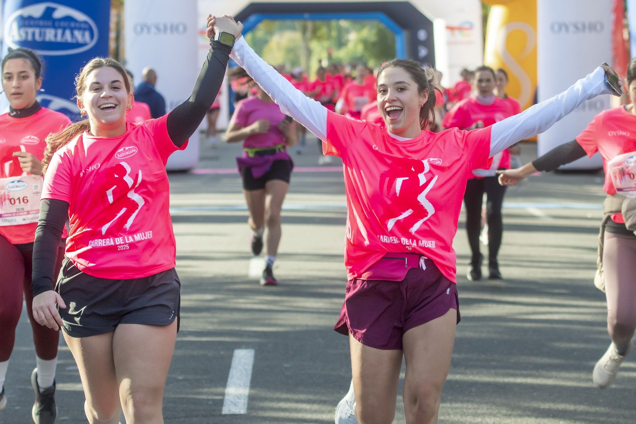 Las mejores fotos de la Carrera de la Mujer de Sevilla 2025. 317