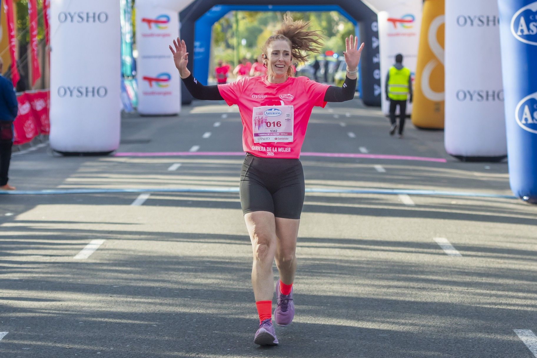 Las mejores fotos de la Carrera de la Mujer de Sevilla 2025. 229
