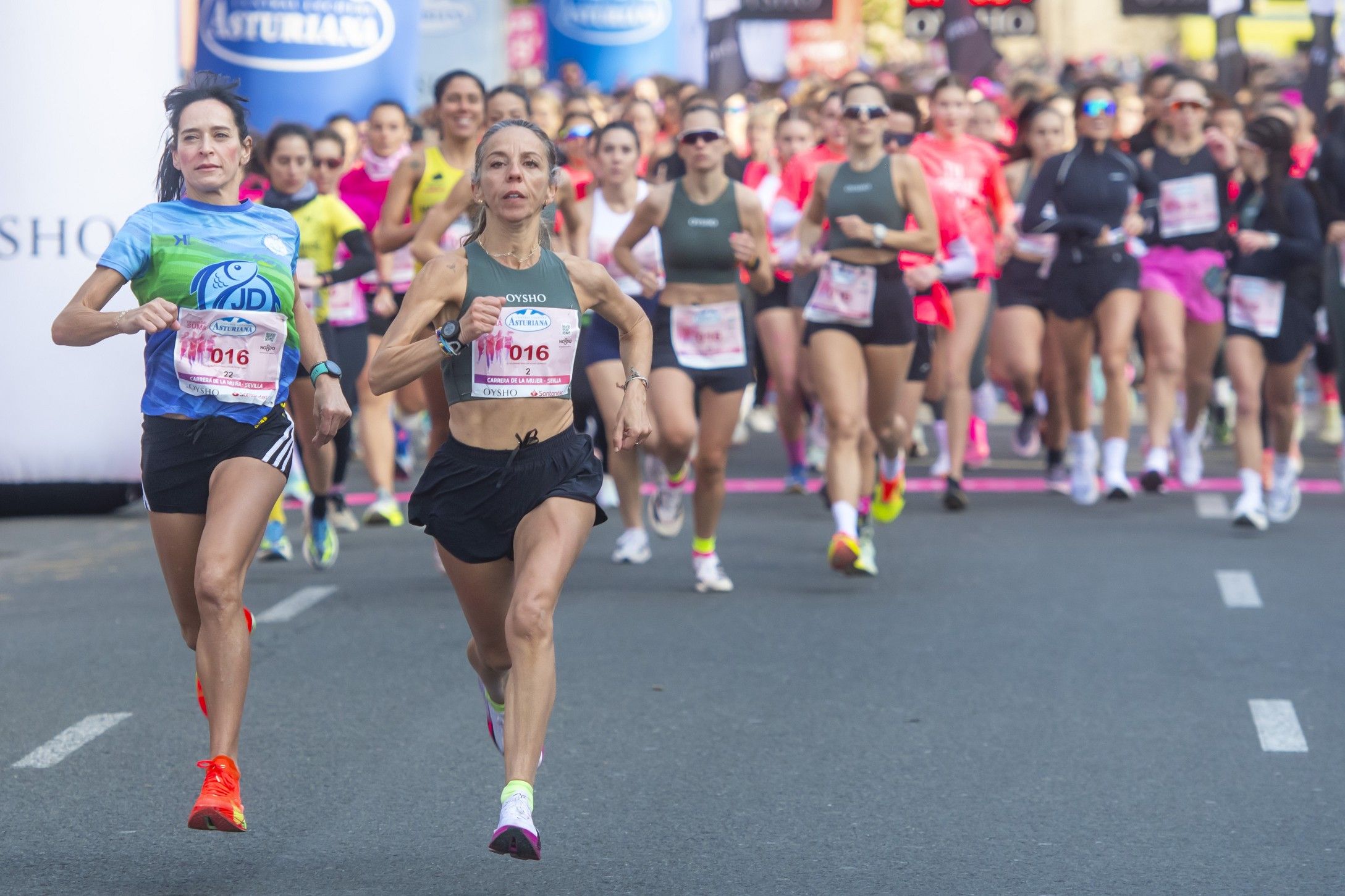 Las mejores fotos de la Carrera de la Mujer de Sevilla 2025. 046