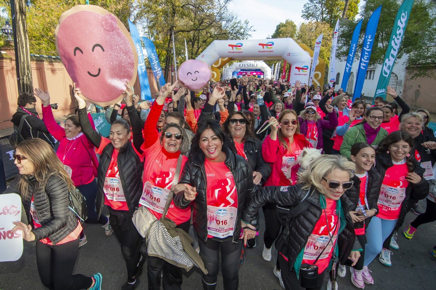 Las mejores fotos de la Carrera de la Mujer de Sevilla 2025. 137