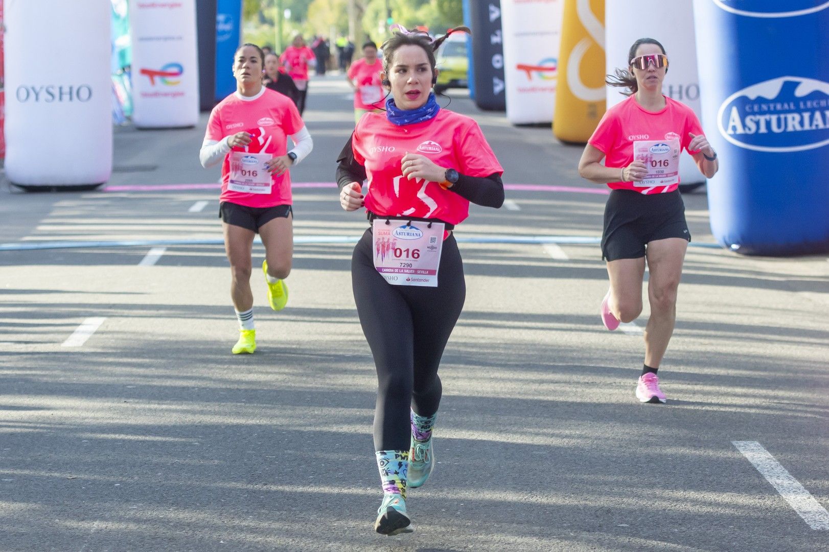 Las mejores fotos de la Carrera de la Mujer de Sevilla 2025. 235