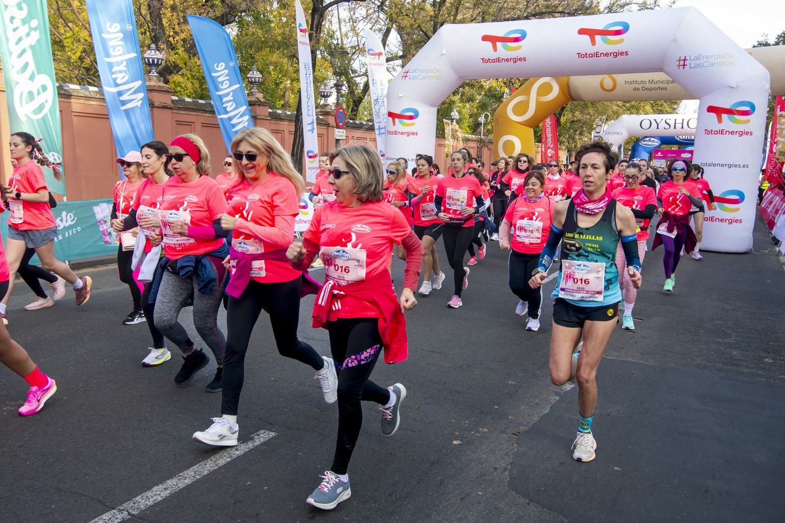 Las mejores fotos de la Carrera de la Mujer de Sevilla 2025. 051