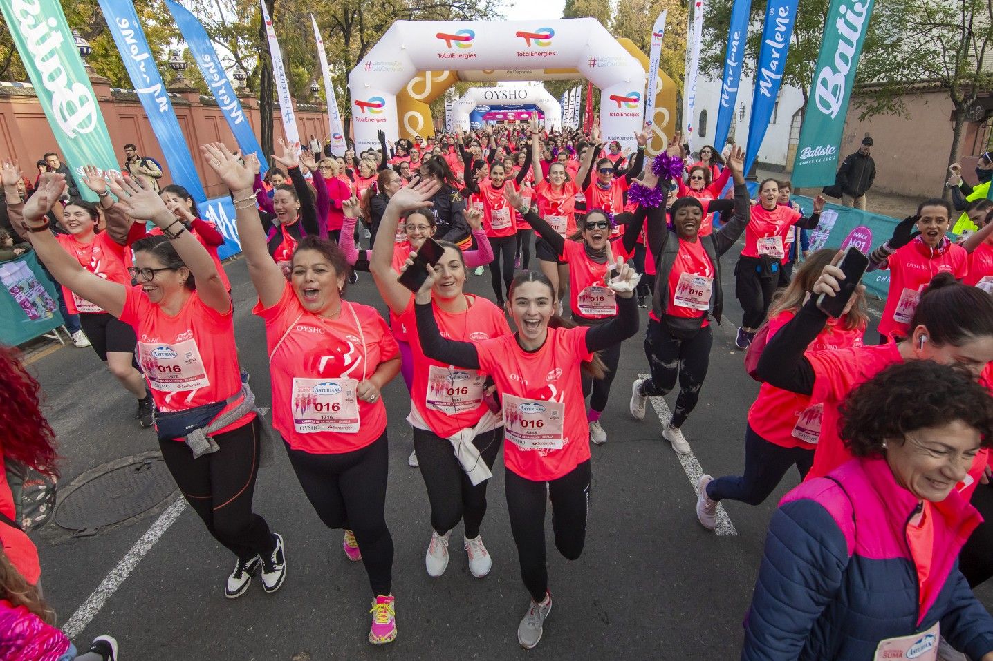 Las mejores fotos de la Carrera de la Mujer de Sevilla 2025. 058