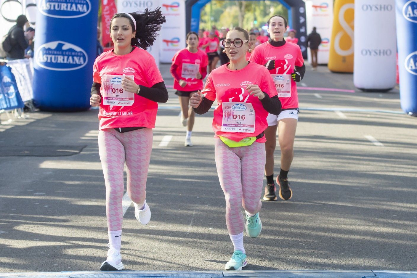 Las mejores fotos de la Carrera de la Mujer de Sevilla 2025. 247