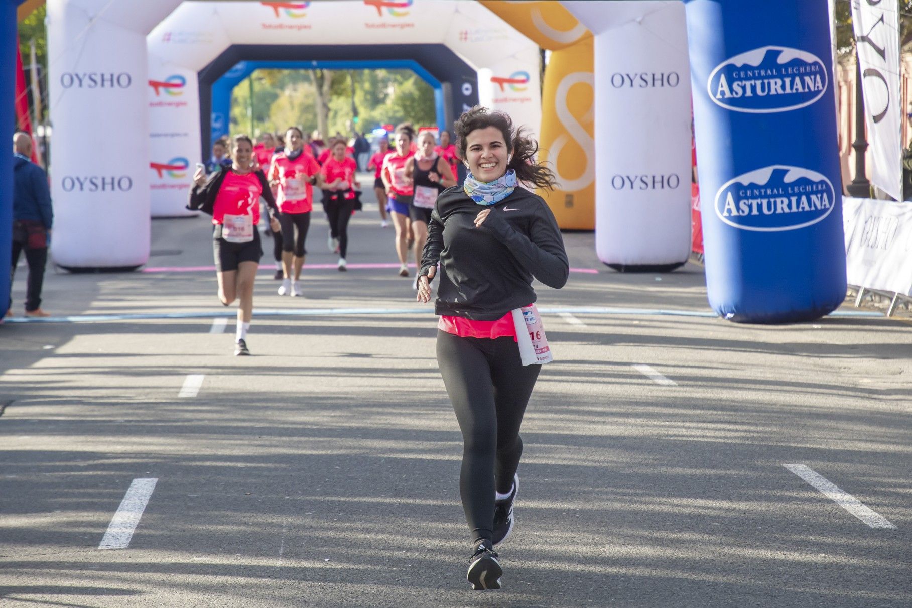 Las mejores fotos de la Carrera de la Mujer de Sevilla 2025. 259