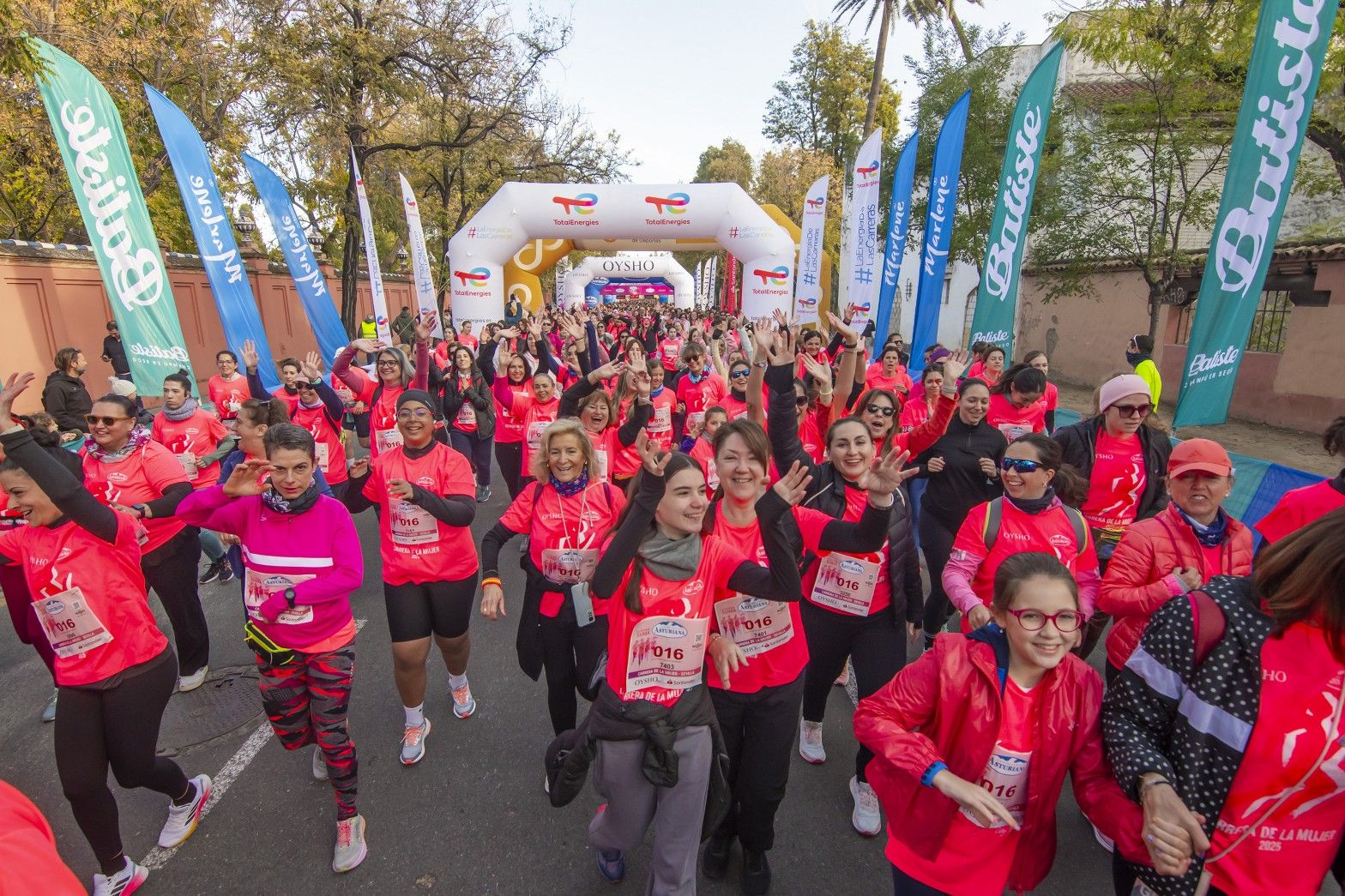 Las mejores fotos de la Carrera de la Mujer de Sevilla 2025. 071