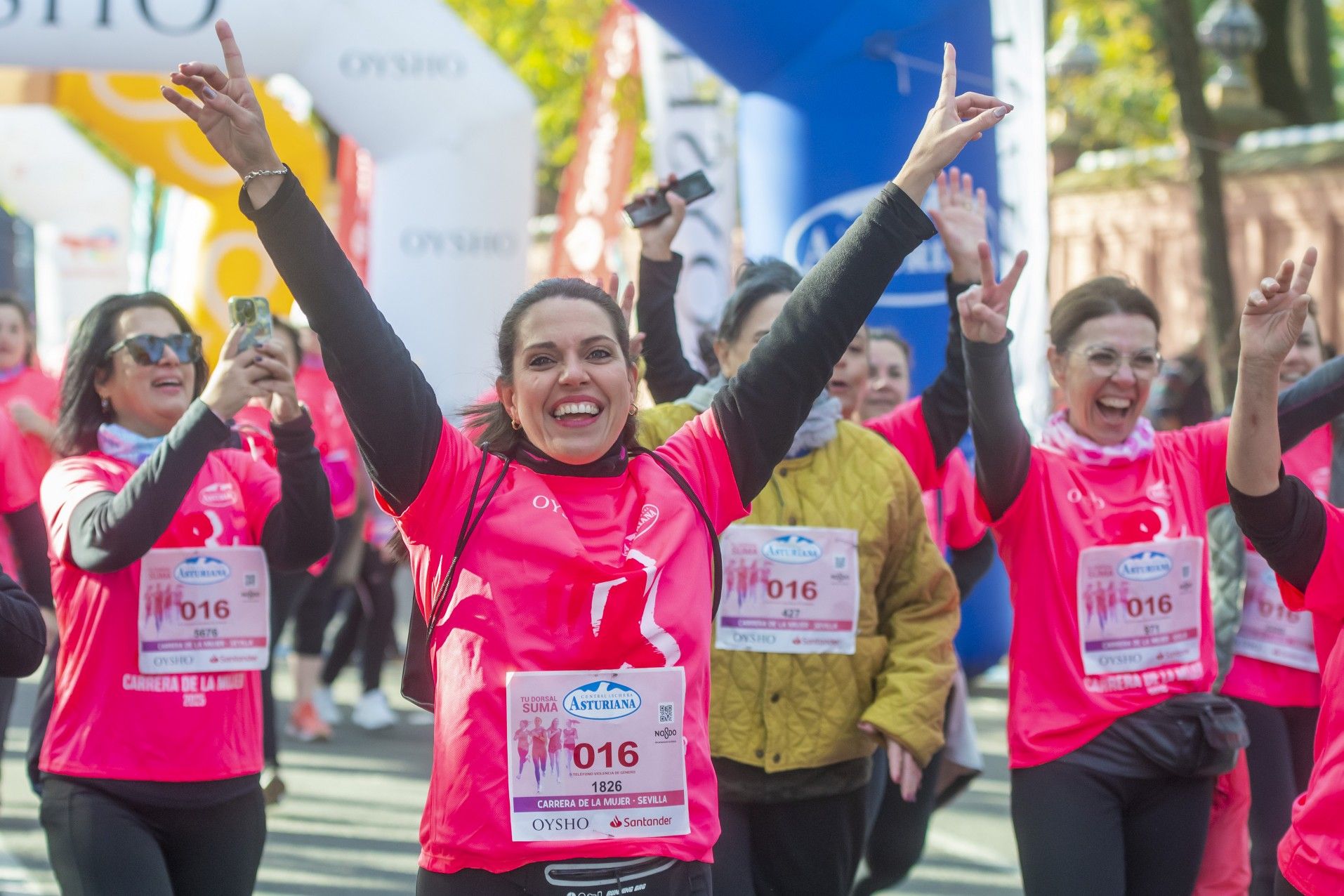 Las mejores fotos de la Carrera de la Mujer de Sevilla 2025. 351