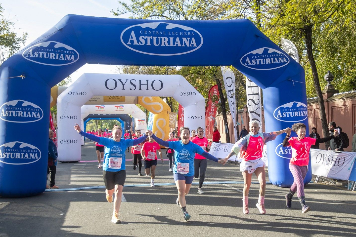 Las mejores fotos de la Carrera de la Mujer de Sevilla 2025. 267