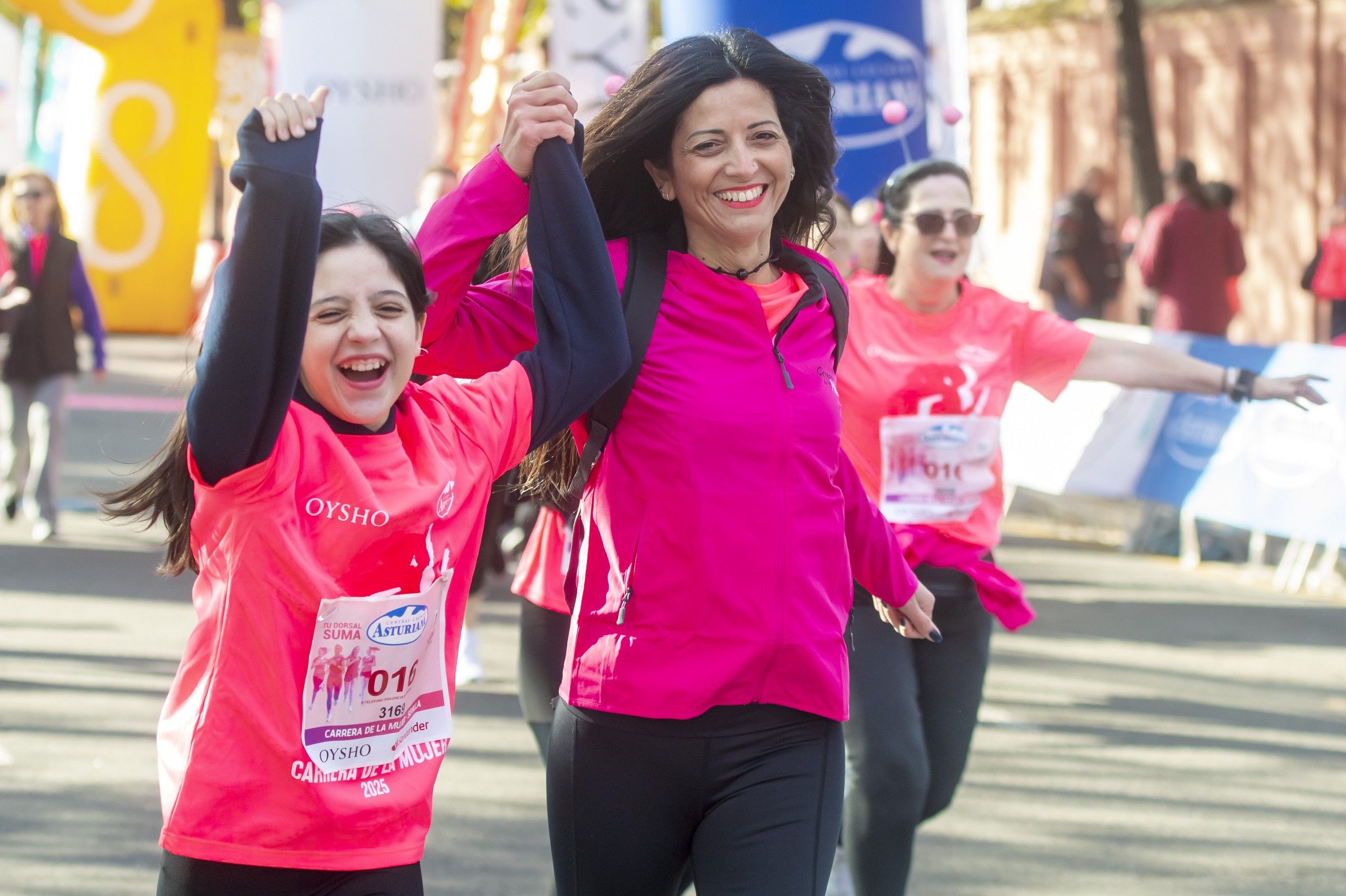 Las mejores fotos de la Carrera de la Mujer de Sevilla 2025. 355