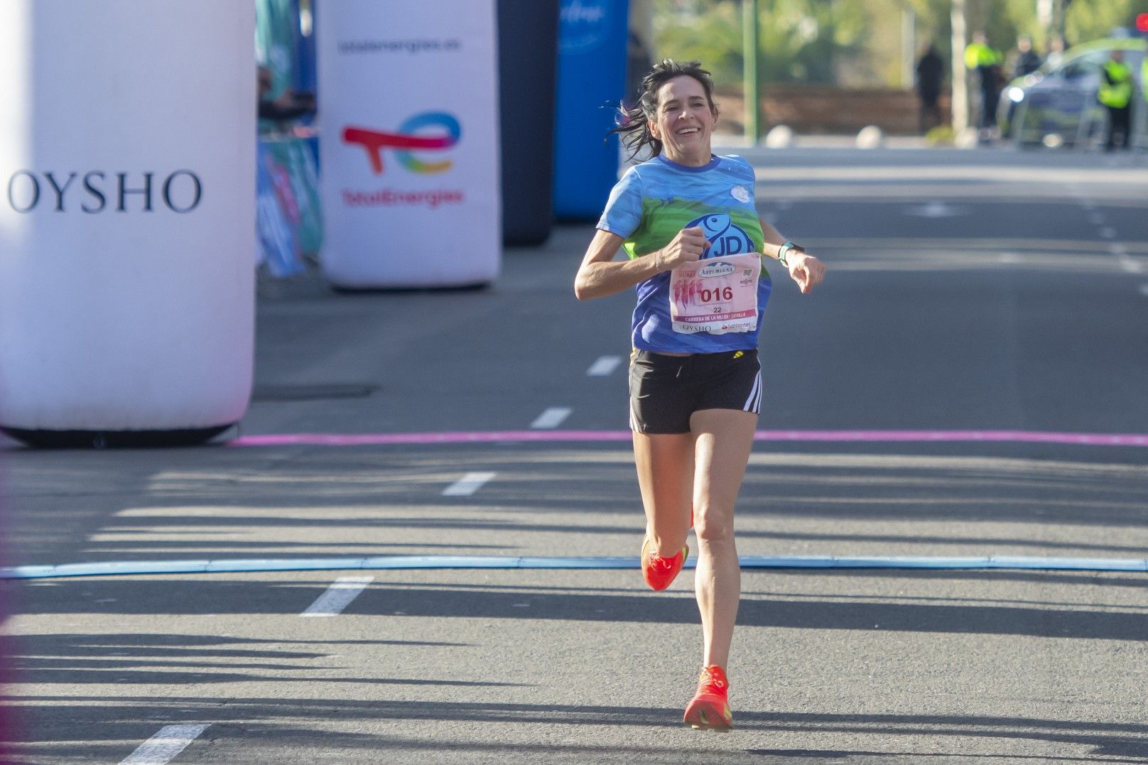 Las mejores fotos de la Carrera de la Mujer de Sevilla 2025. 174