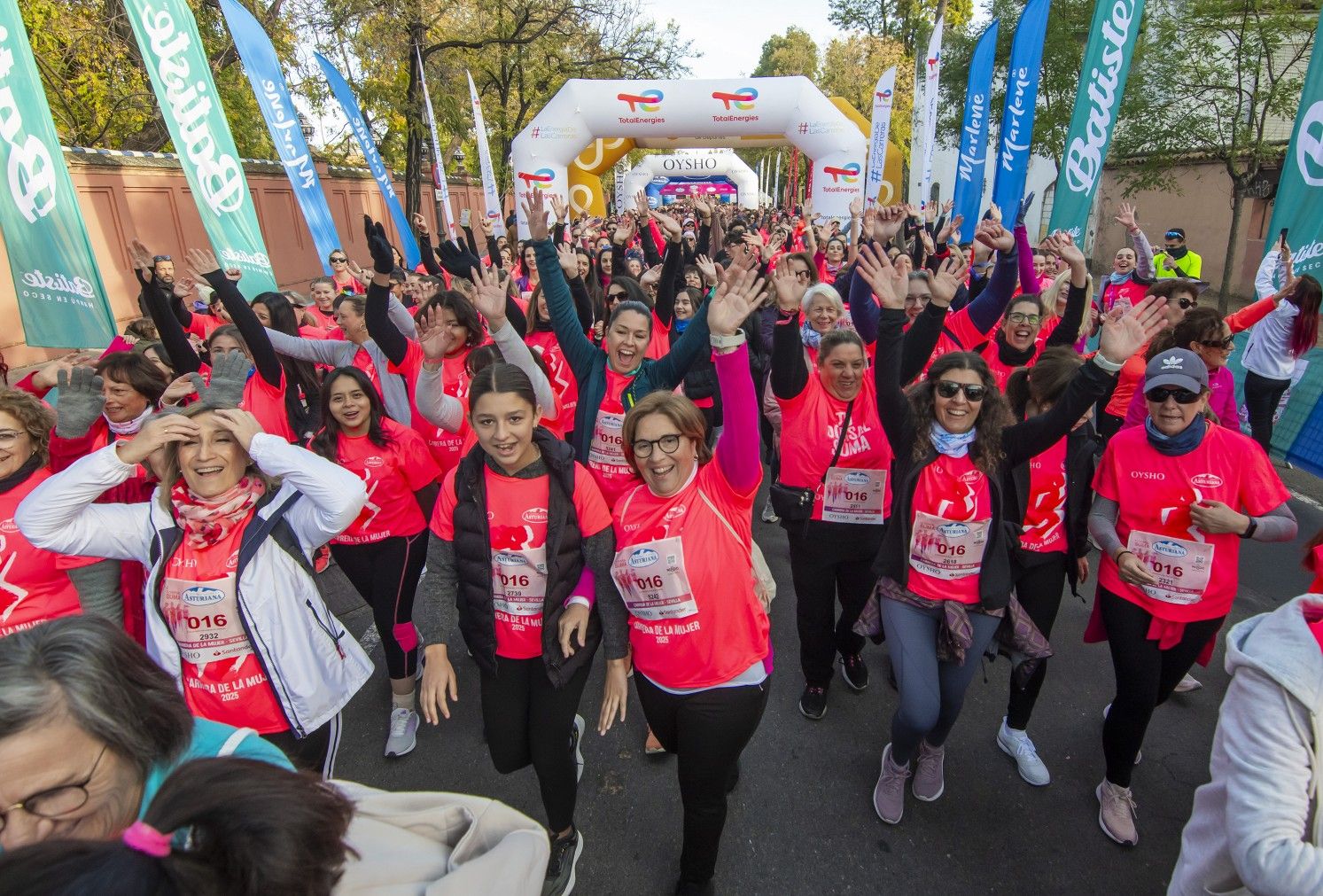 Las mejores fotos de la Carrera de la Mujer de Sevilla 2025. 088