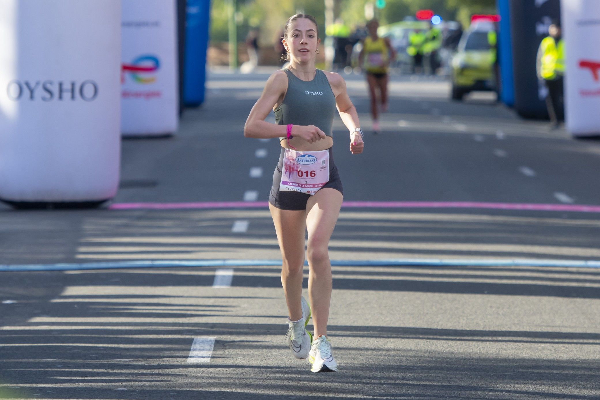 Las mejores fotos de la Carrera de la Mujer de Sevilla 2025. 182