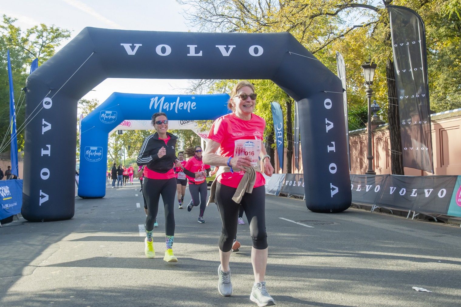 Las mejores fotos de la Carrera de la Mujer de Sevilla 2025. 281