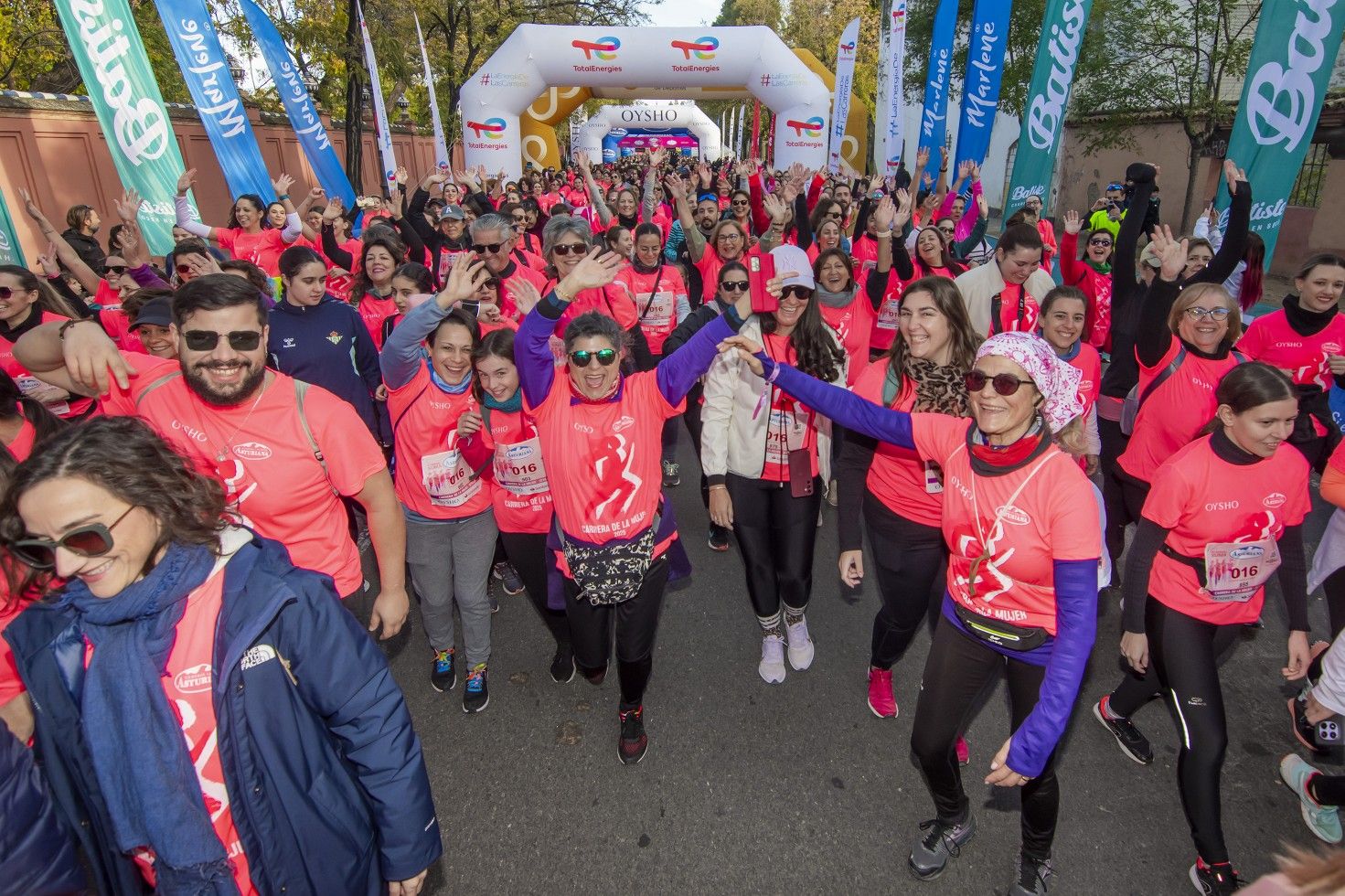Las mejores fotos de la Carrera de la Mujer de Sevilla 2025. 091