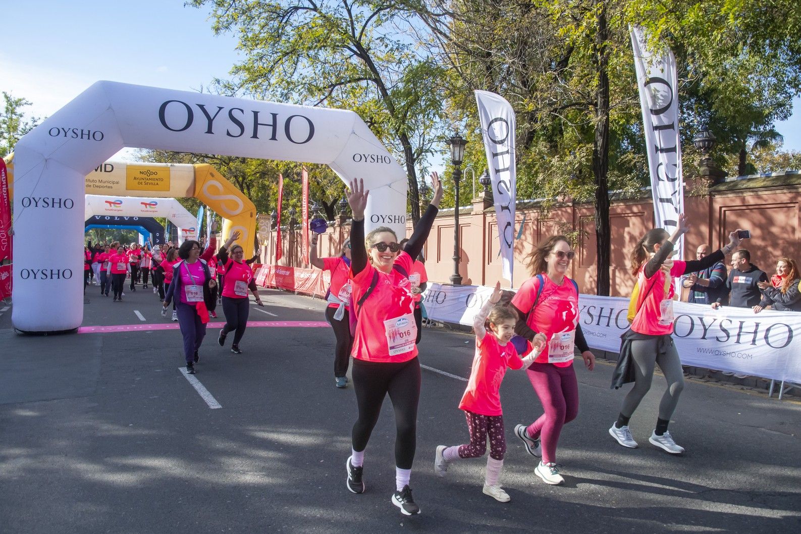 Las mejores fotos de la Carrera de la Mujer de Sevilla 2025. 369