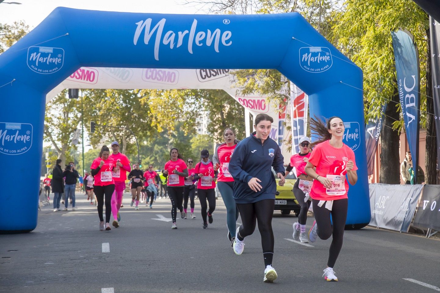 Las mejores fotos de la Carrera de la Mujer de Sevilla 2025. 284