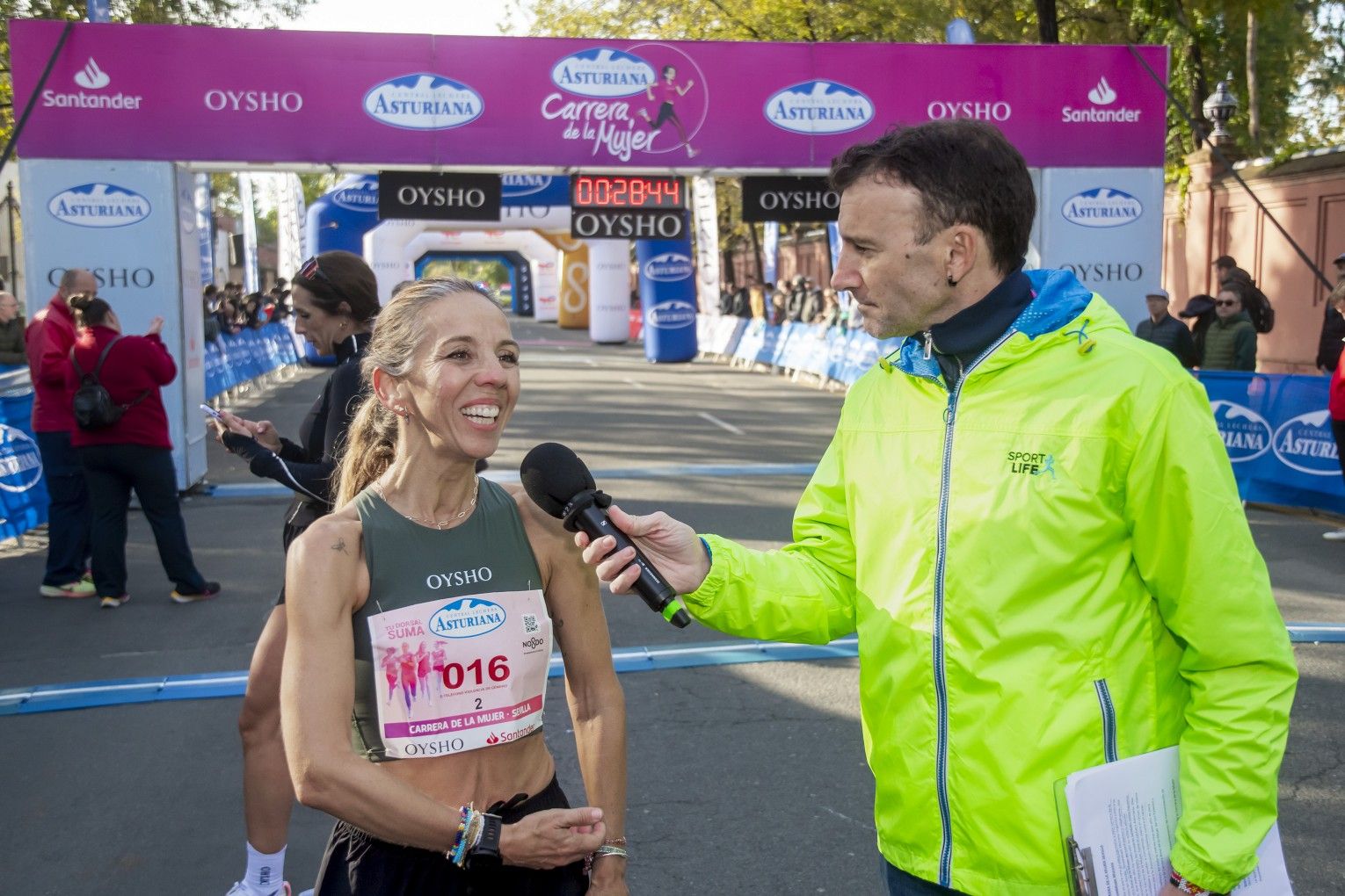 Las mejores fotos de la Carrera de la Mujer de Sevilla 2025. 189