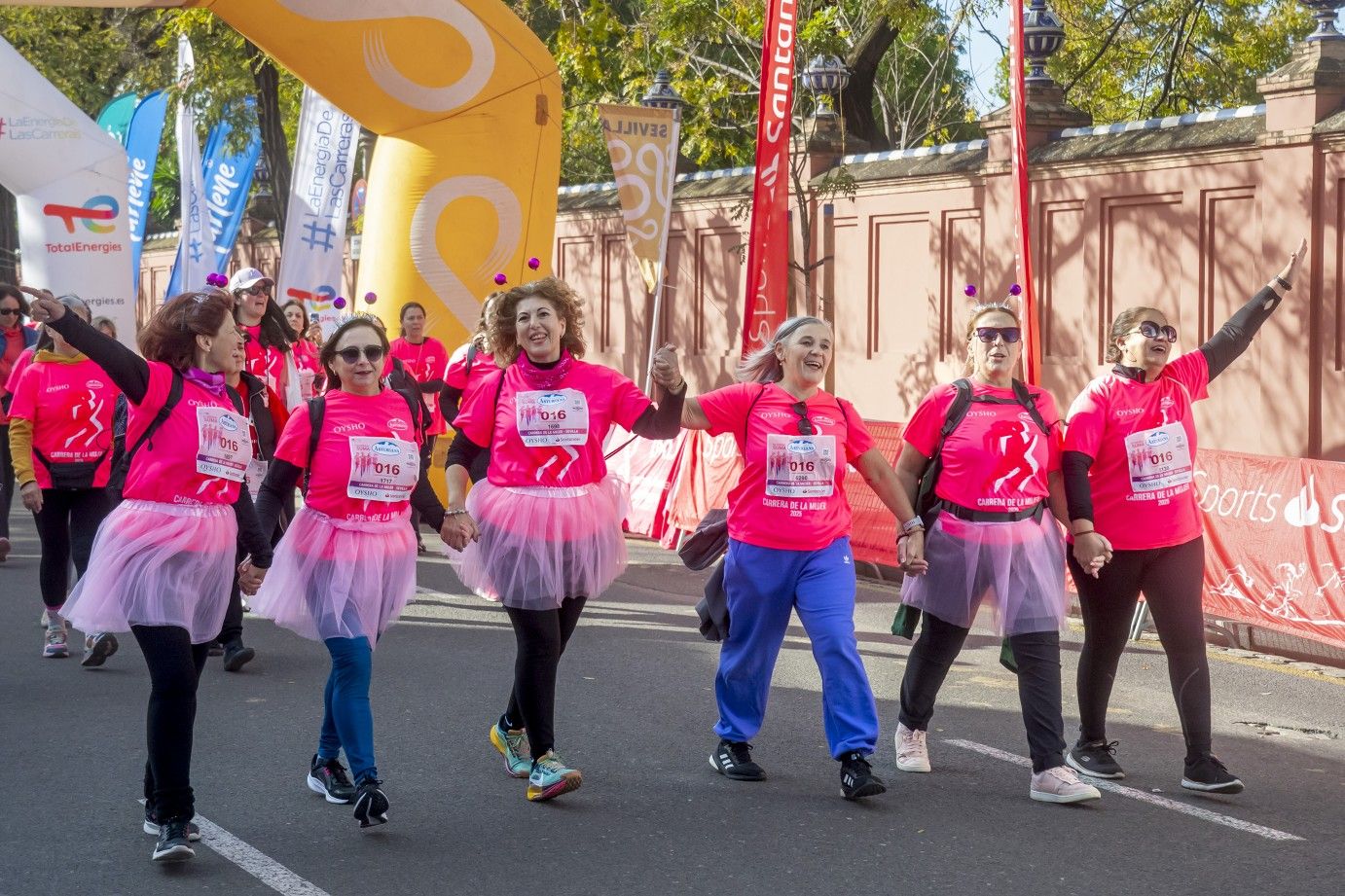 Las mejores fotos de la Carrera de la Mujer de Sevilla 2025. 373