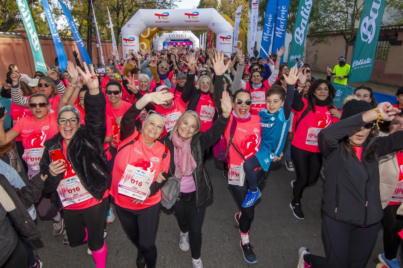 Las mejores fotos de la Carrera de la Mujer de Sevilla 2025. 098
