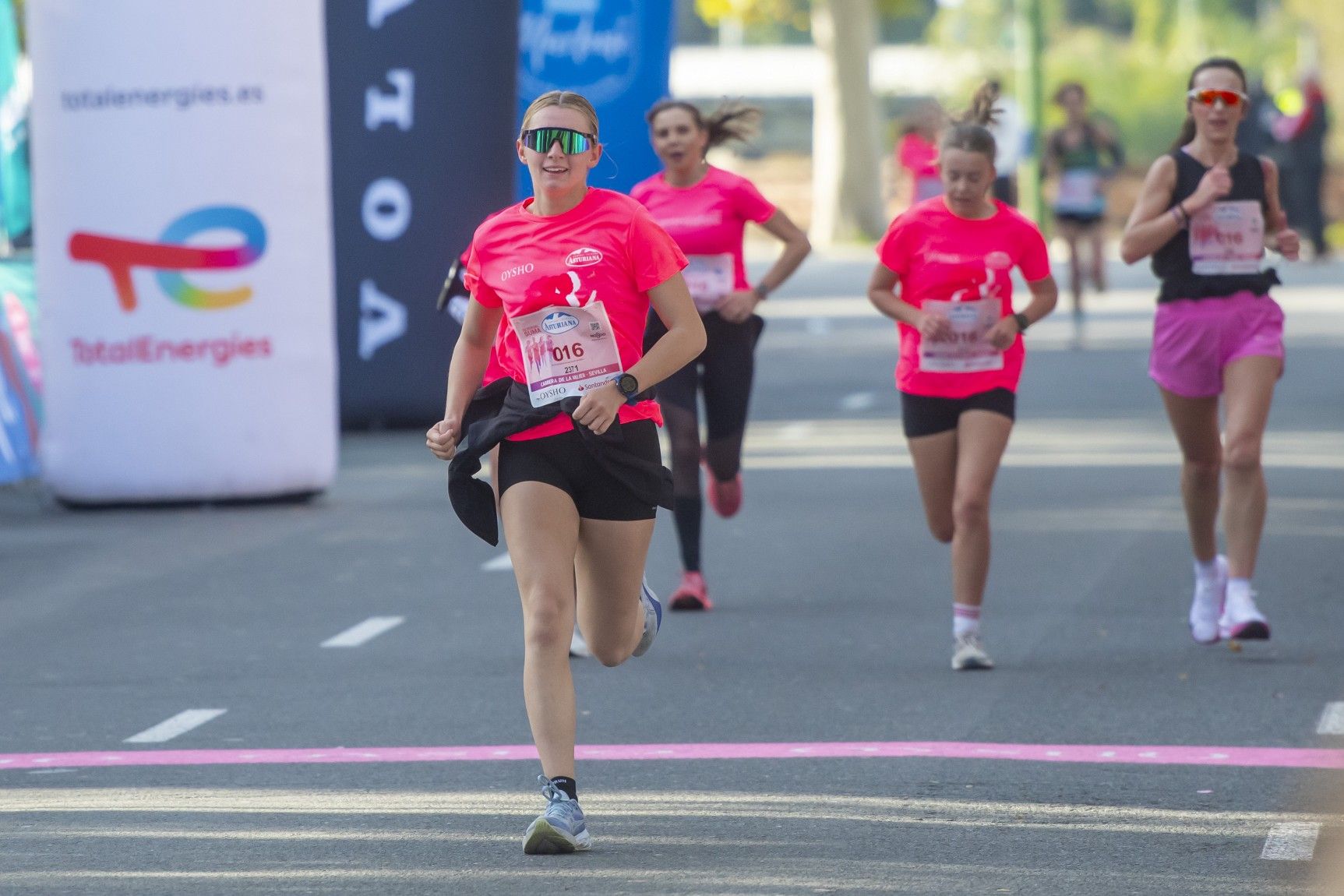 Las mejores fotos de la Carrera de la Mujer de Sevilla 2025. 194