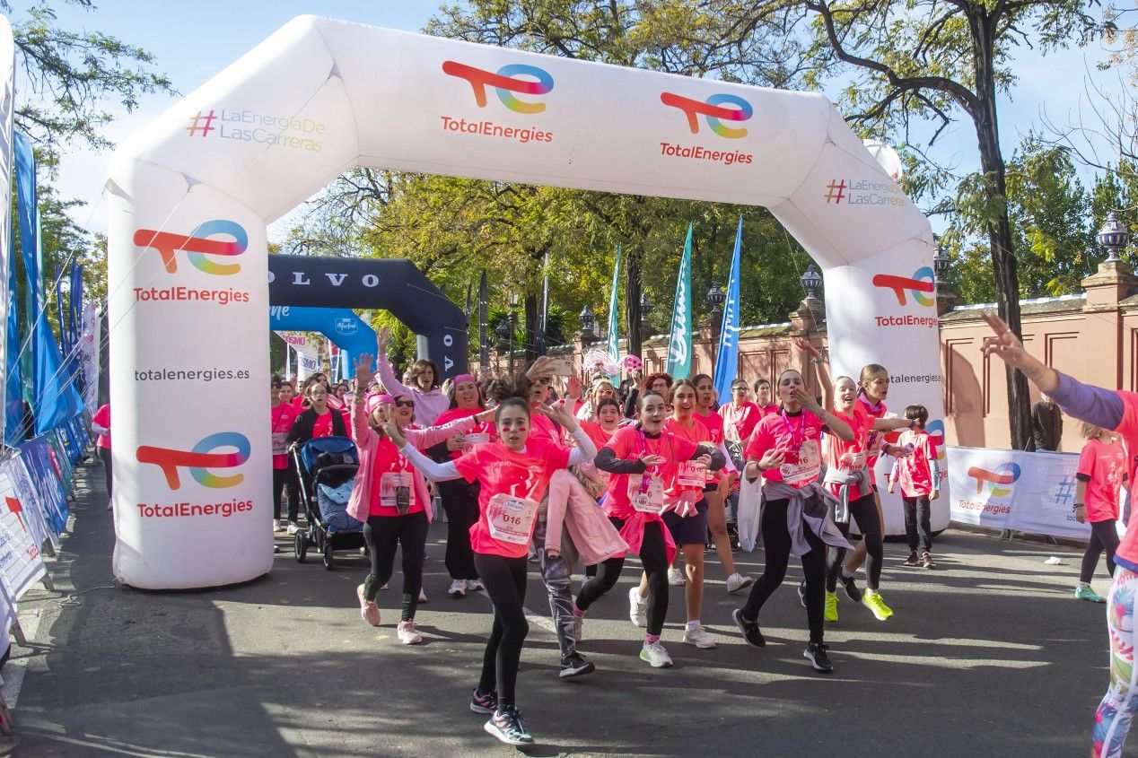 Las mejores fotos de la Carrera de la Mujer de Sevilla 2025. 378
