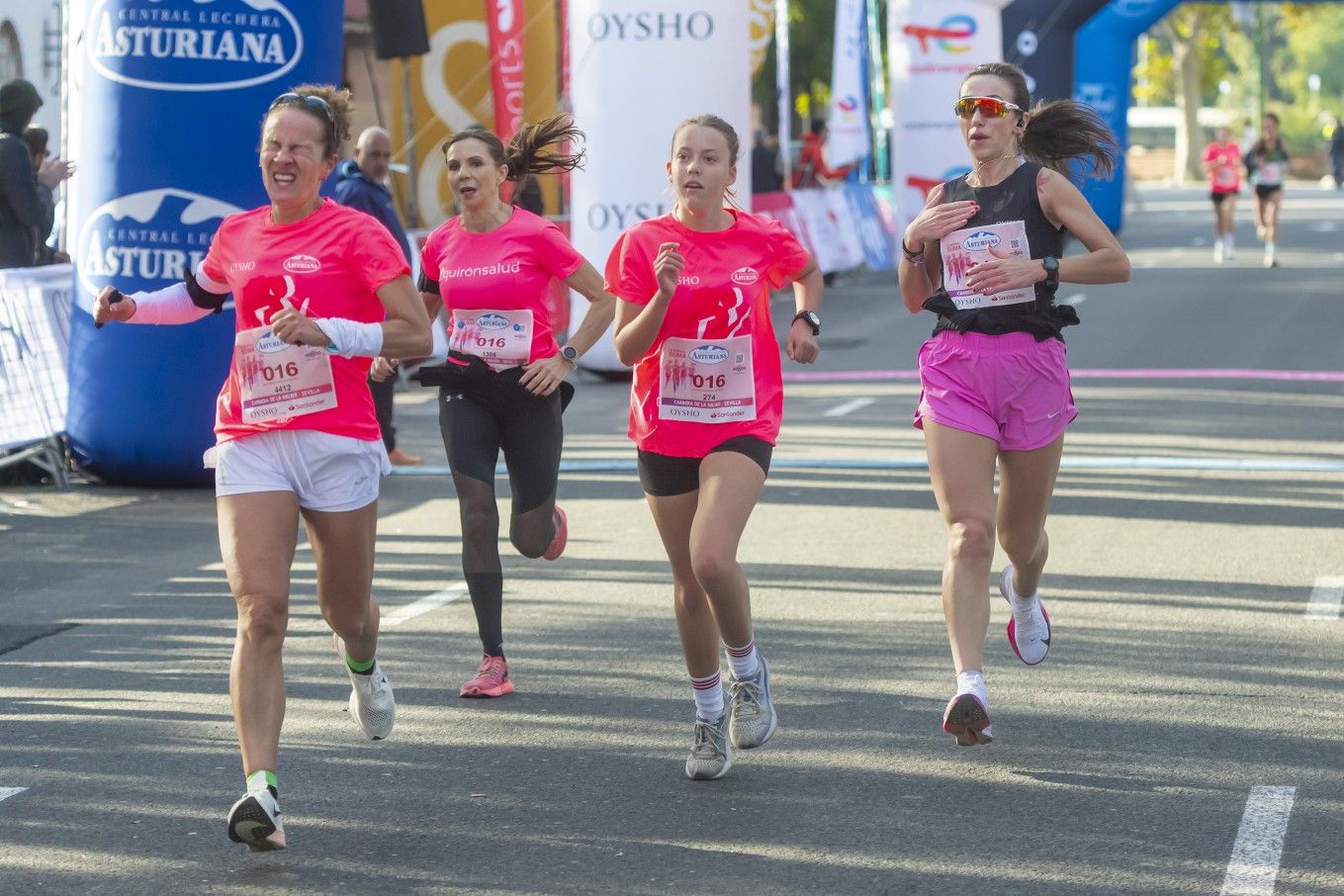 Las mejores fotos de la Carrera de la Mujer de Sevilla 2025. 196