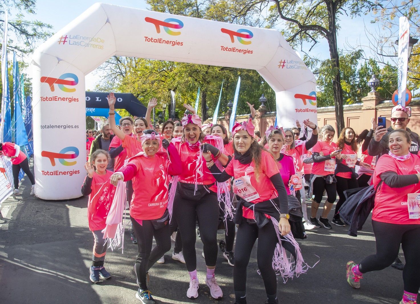 Las mejores fotos de la Carrera de la Mujer de Sevilla 2025. 380