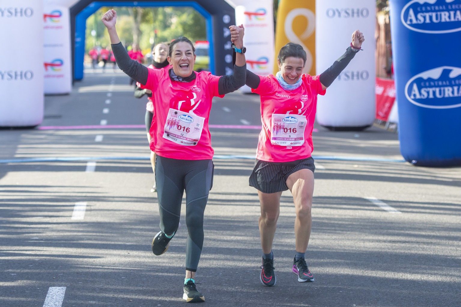 Las mejores fotos de la Carrera de la Mujer de Sevilla 2025. 200