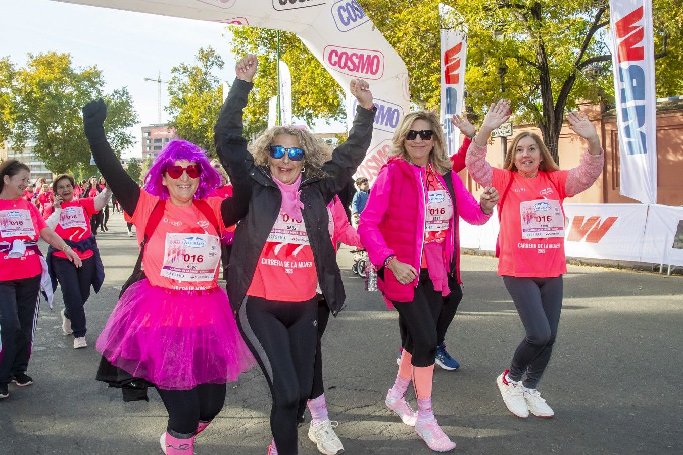 Las mejores fotos de la Carrera de la Mujer de Sevilla 2025. 408